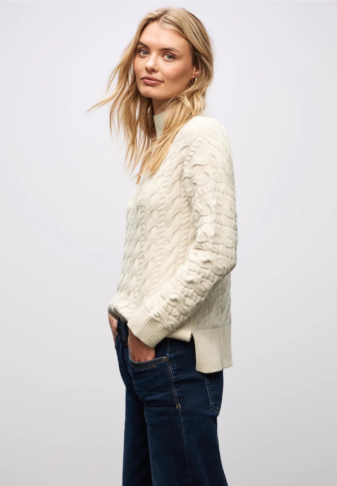 Turtle neck Cable strik