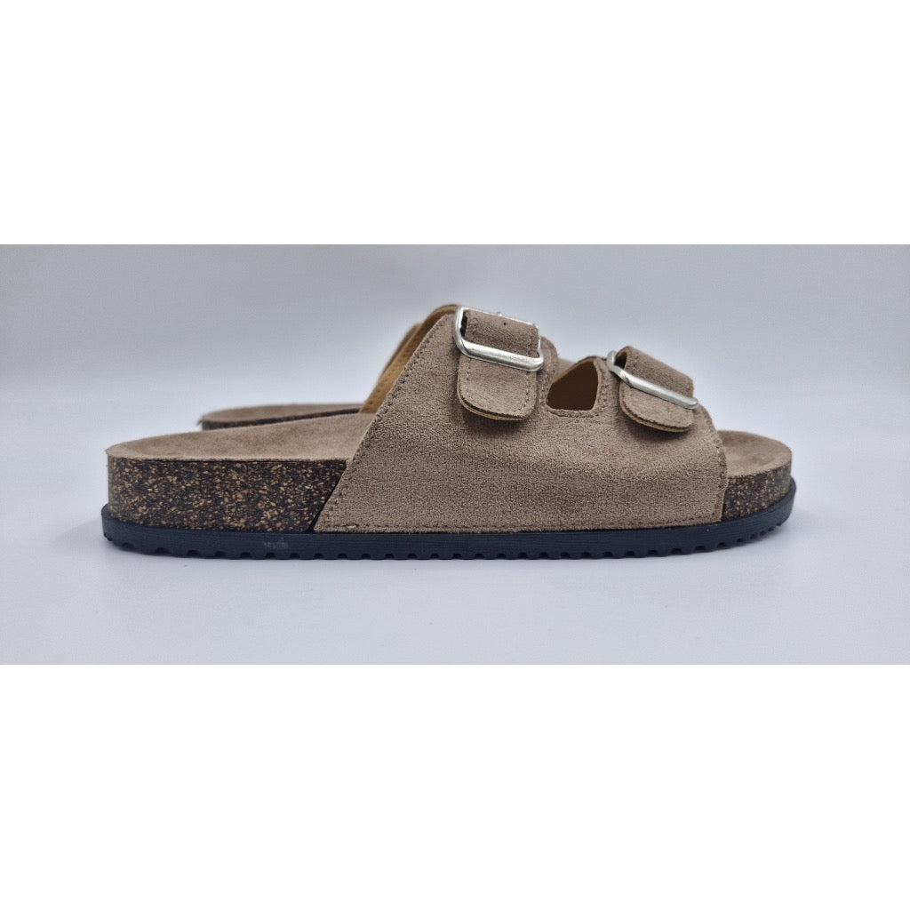 Sandal