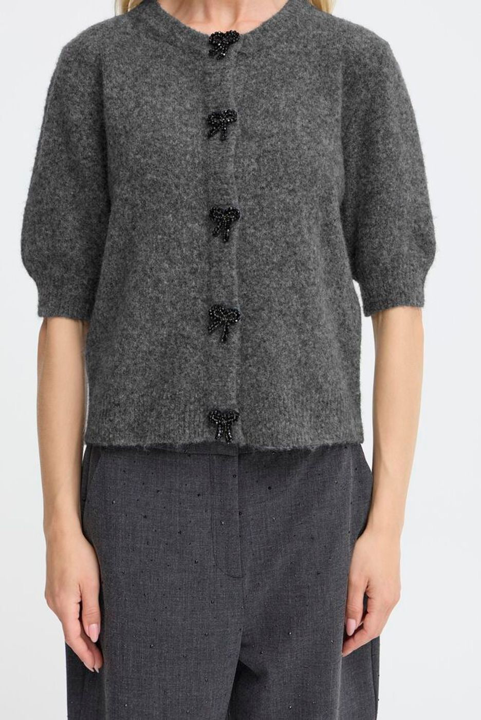 Omea Cardigan