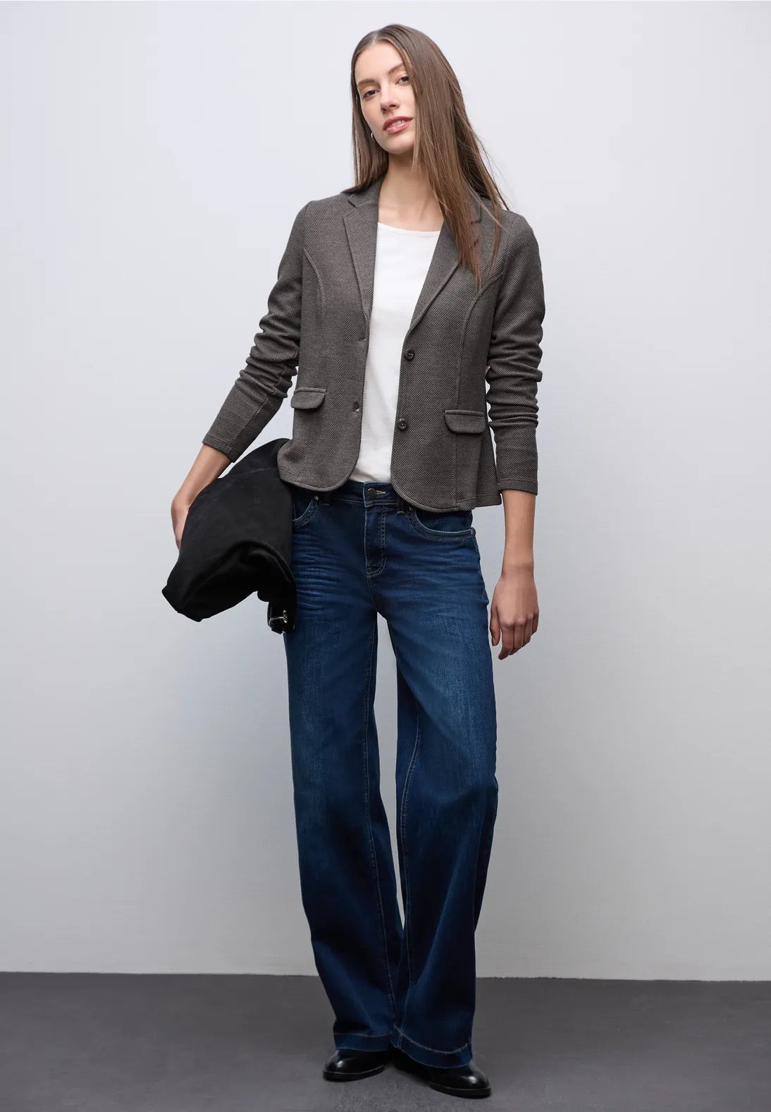 Basic Blazer