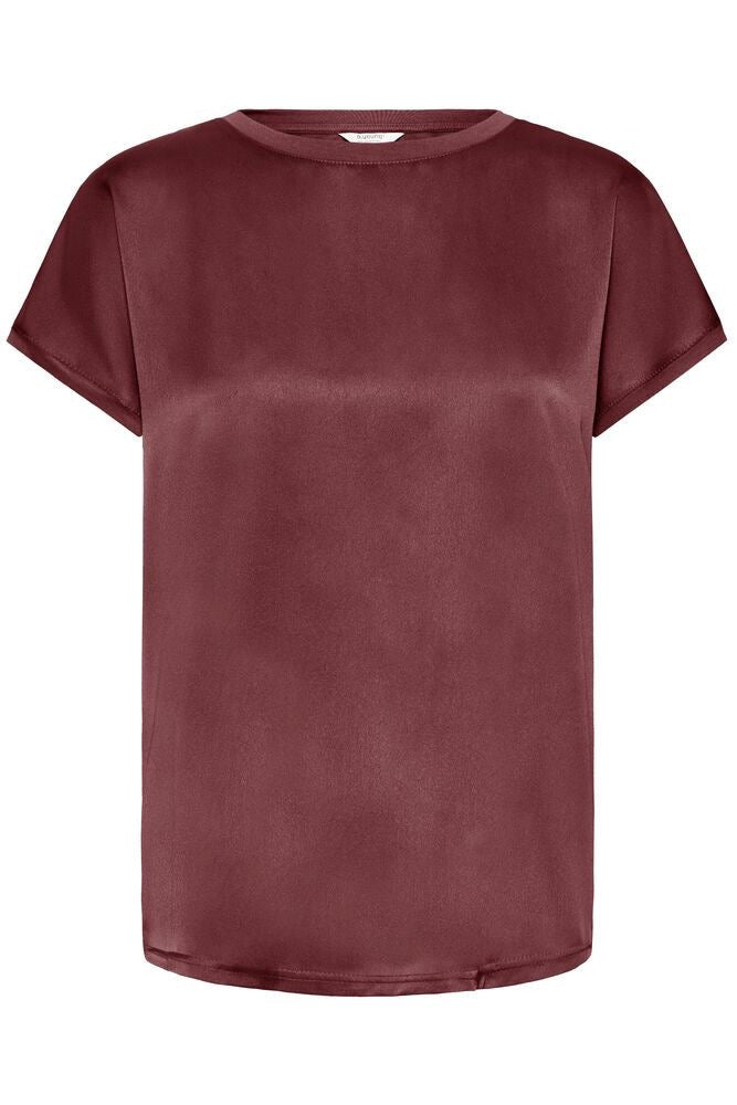Selita T-shirt