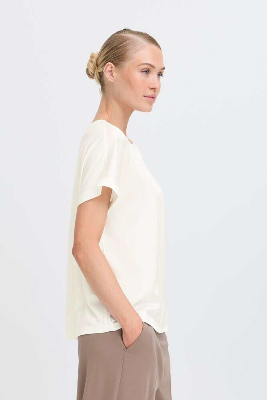 Selita T-shirt