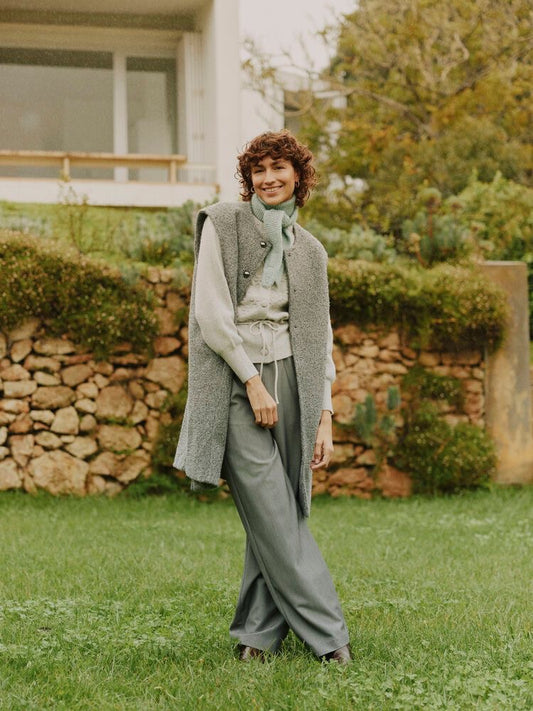 Augusti Vest