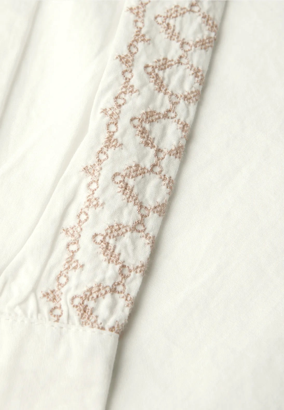 Broderet skjorte bluse