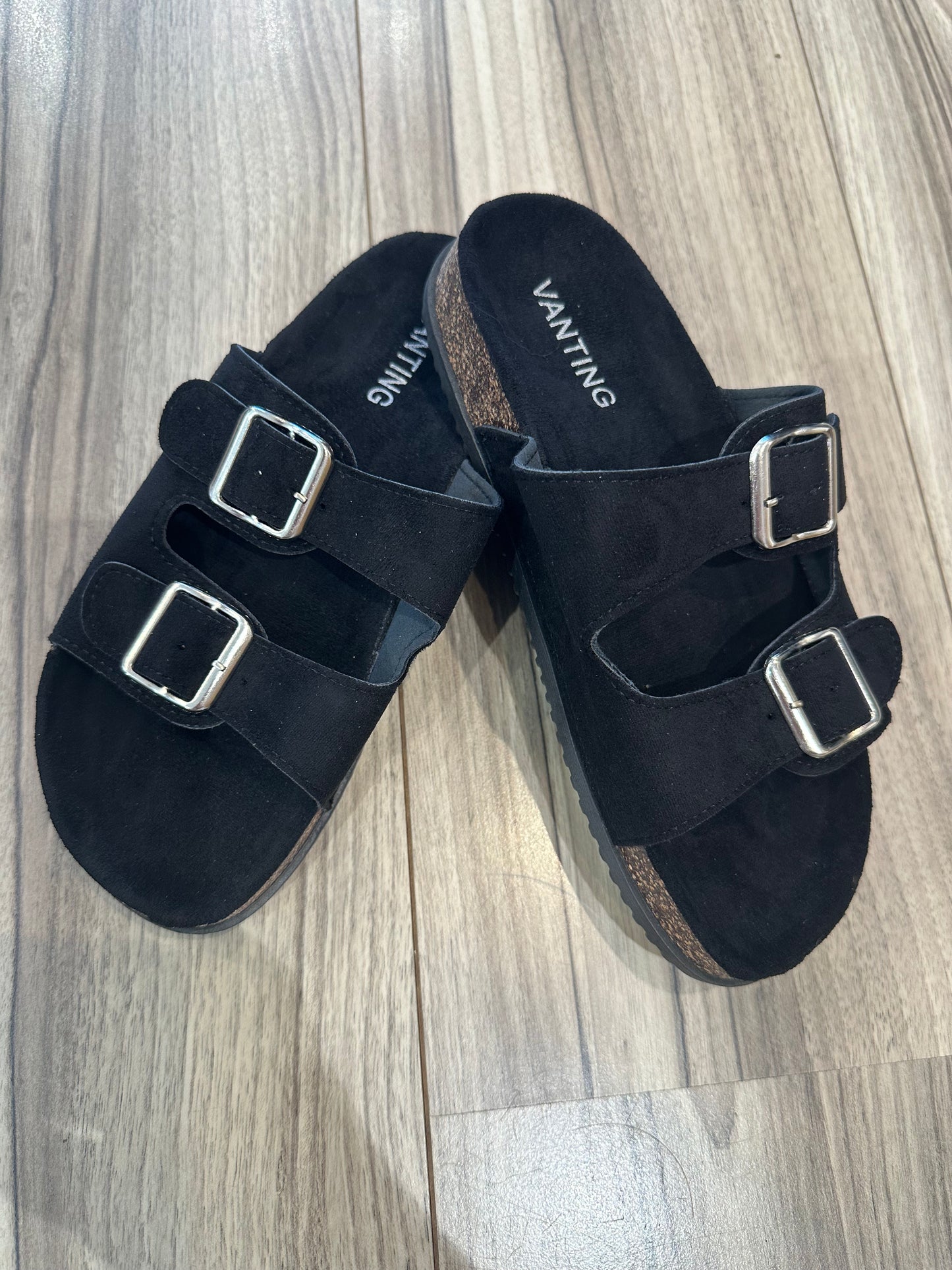 Sandal