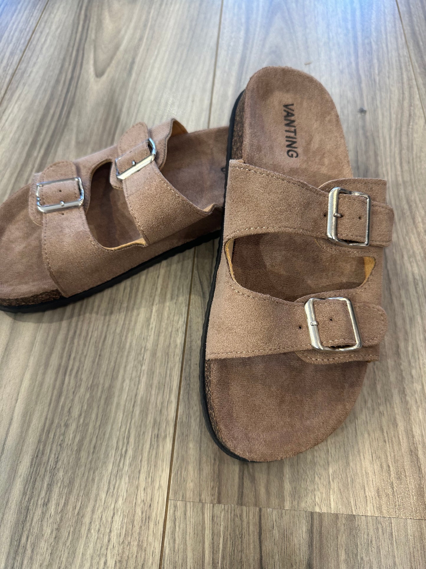 Sandal